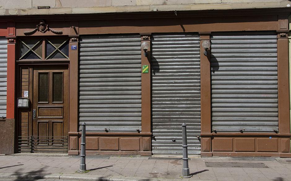 rideau de porte Montreuil